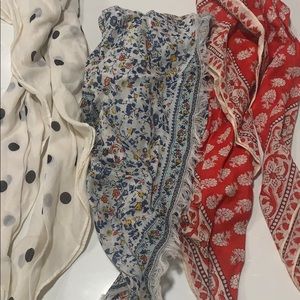 Madewell hair scarves/bandanas!